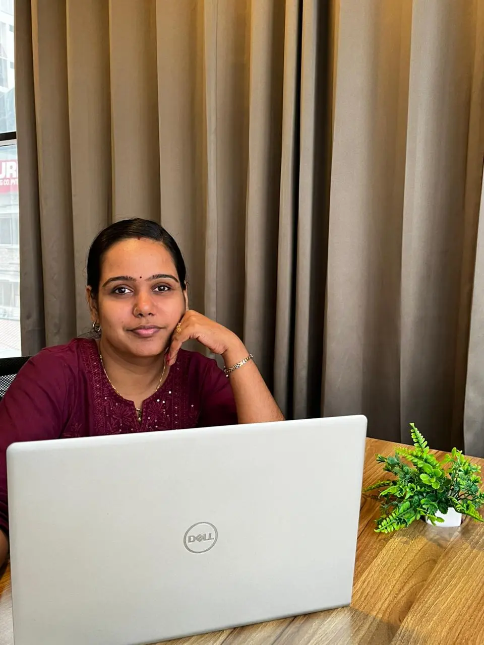 Dedicated DIGITAL MARKETING SPECIALIST planning social media strategy.